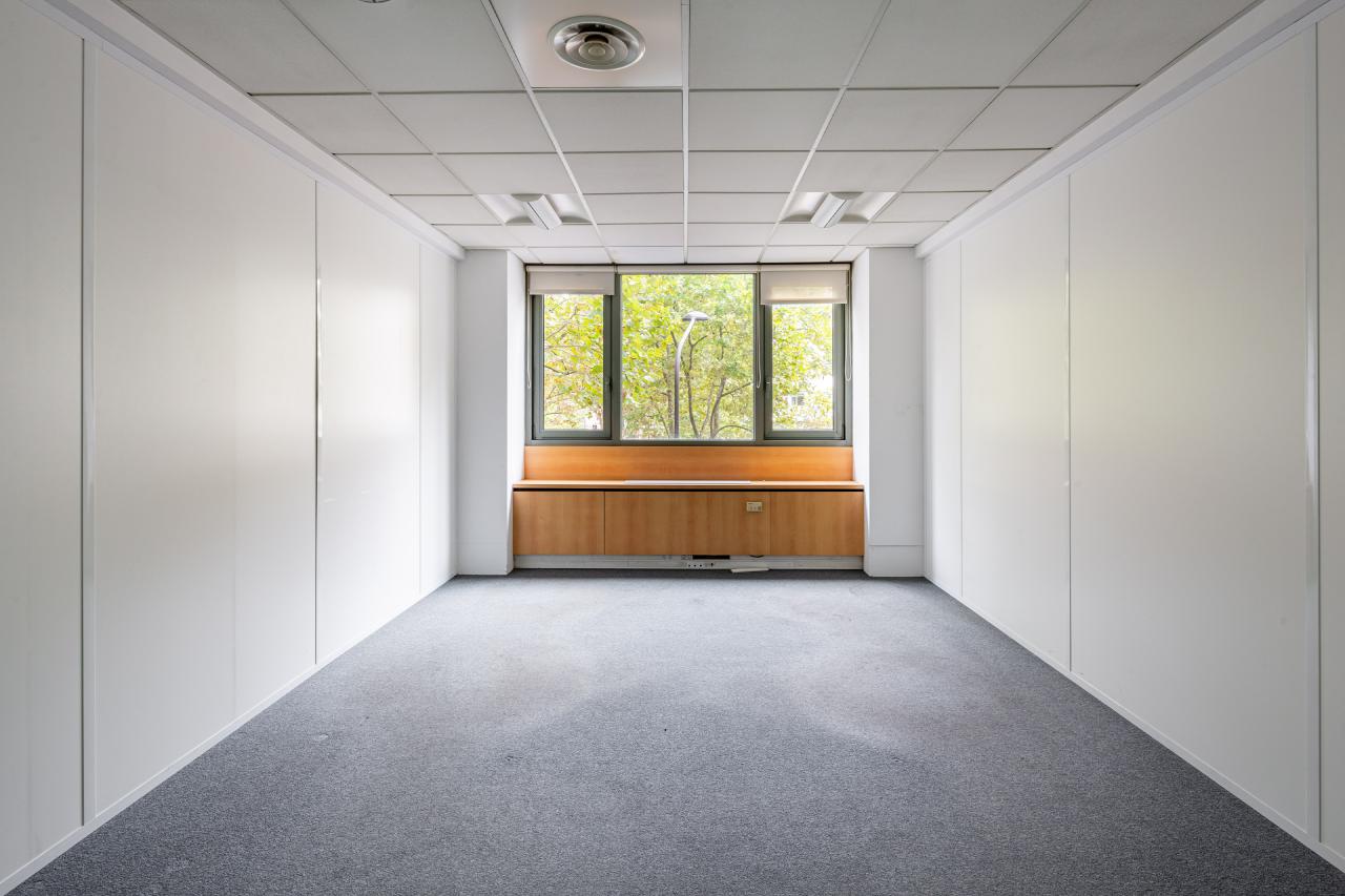 Bureau Paris 478m² Location bureau Paris OLBUR2101922 4
